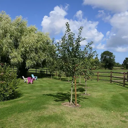 Bed & Breakfast Les Perelles *